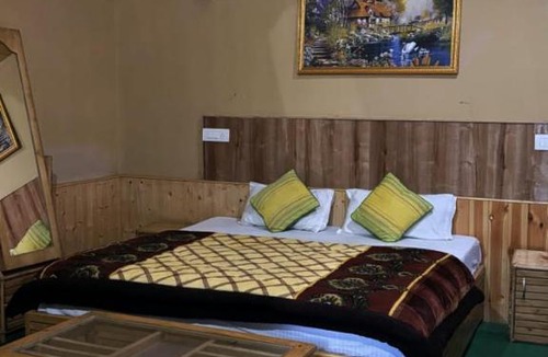 Banjar Resort | Hotel Nirmal villa cottage by SkyLarc Trails