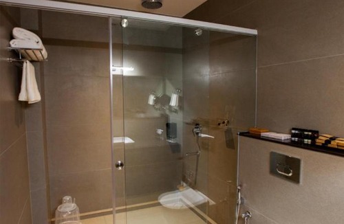 Kothamangalam Hotel | Hotel Noble Residency
