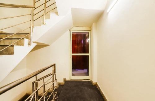 Pitampura Hotel | Hotel O Ashirwad home Near Pitampura
