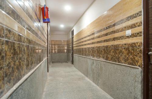 Greater Noida Hotel | Hotel O Crystal Cottage