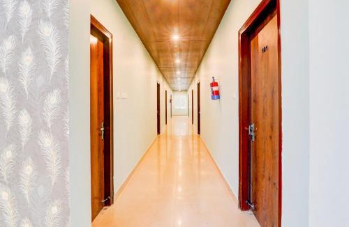 Mohangarh Hotel | Hotel O Gomti Nagar Vigyan khand