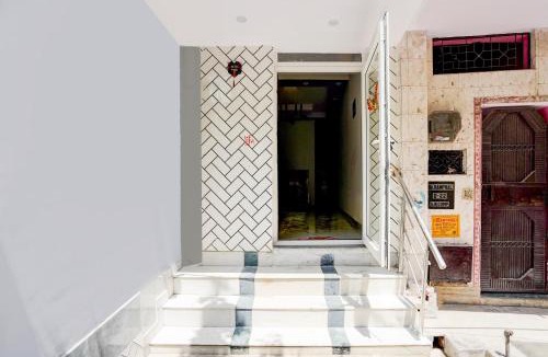 Delhi Hotel | Hotel O Karan Residency
