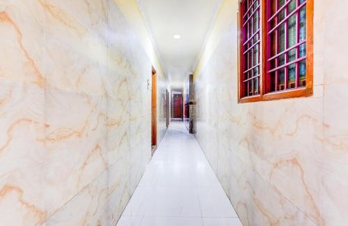 Manali Hotel | Hotel O Manali Crossway Chennai