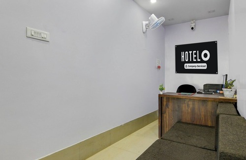 Barasat House | Hotel O Metropolis Mall Kolkata