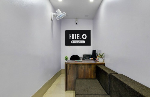 Barasat House | Hotel O Metropolis Mall Kolkata