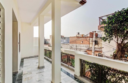 Sardhana Hotel | Hotel O Pallavi Residency