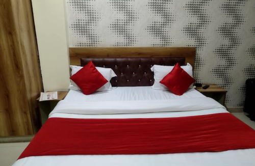 Allahabad Hotel | Hotel O Prayag Villa