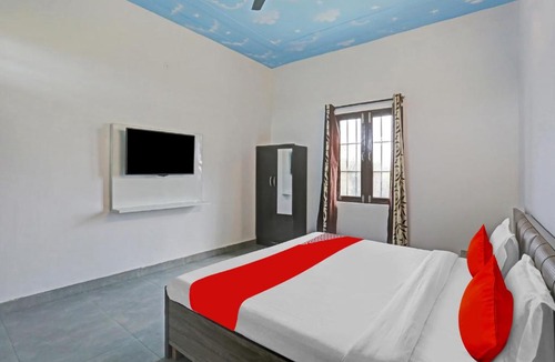 Dadri Hotel | Hotel O Sehgal Farms