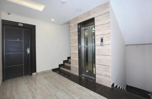 Panchkula Hotel | Hotel O Tricity Relax Inn