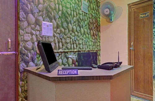 Danapur Hotel | Hotel O Vista Inn