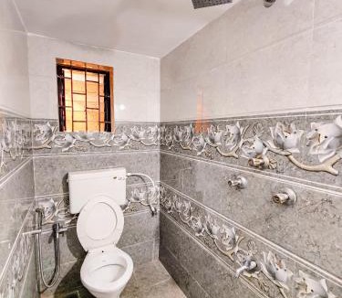 Baga Hotel | Hotel OakWood Baga