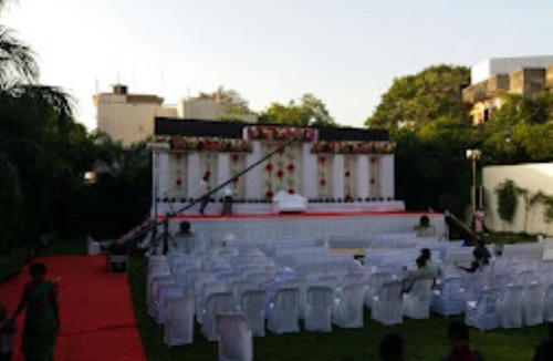 Satara Hotel | Hotel Om Executive, Satara