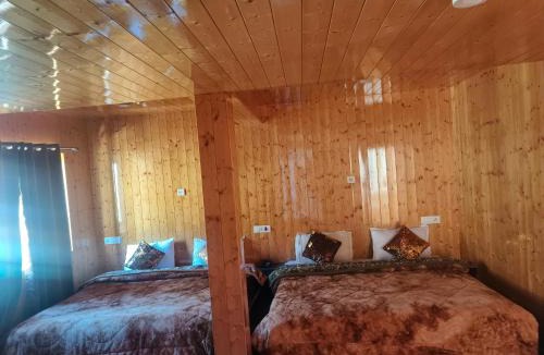 Laripora Hotel | Hotel Pahalgam Villas