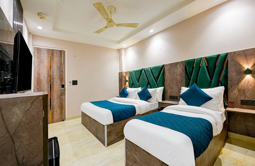 Paharganj Hotel | Hotel Pearl Plaza