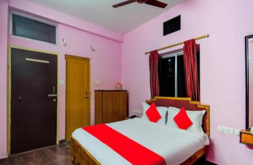 Puri Hotel | Hotel Planet 9 Puri walking-from-sea-beach-hotel Quiet-Place-with-parking near-temple-also-Best Hotel in Puri