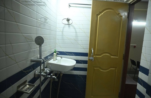 Saharsa Hotel | Hotel Raj Darbar