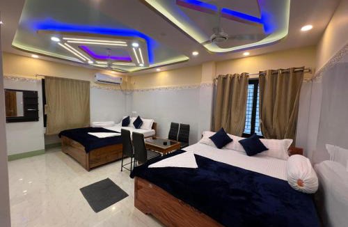 Mayapur Hotel | Hotel Raj