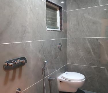 Koregaon Hotel | Hotel Ranmala Family and Garden Restaurant