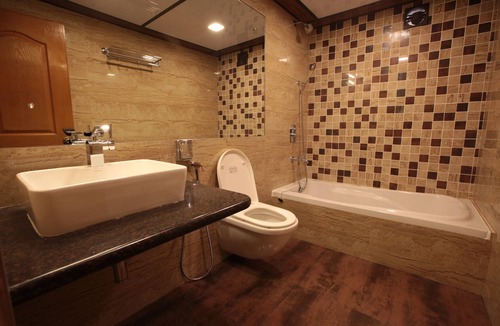 Chendhare Hotel | Hotel Ravi Kiran