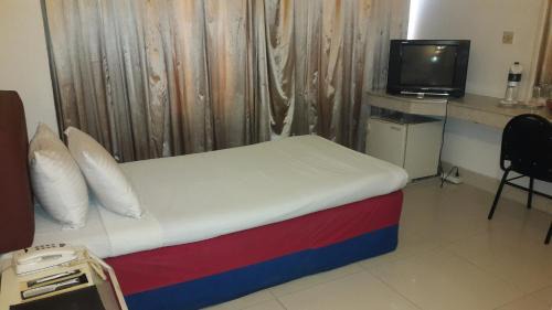 Dhaka Hotel | Hotel Razmoni Isha Kha International