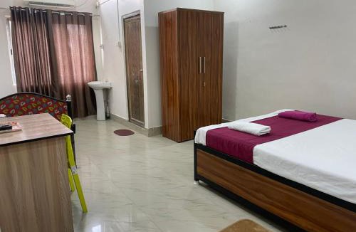 Sualkuchi Hotel | Hotel Royal Classic