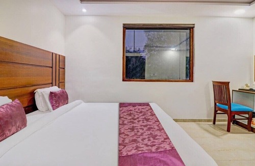 Taj Ganj Hotel | Hotel Sahibs City Star Agra