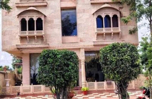 Shirdi Apartment | Hotel Sai Jharna