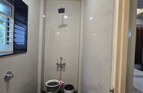 Satara Hotel | Hotel Sai Palace Lodge
