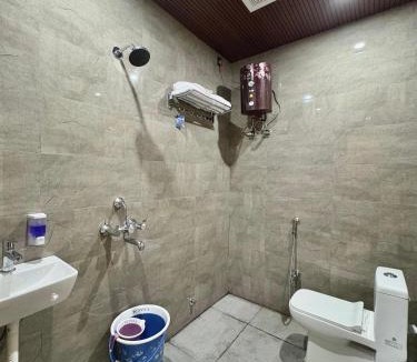 Nawada Hotel | Hotel Sambhavi