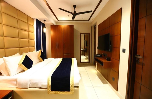 New Delhi Hotel | Hotel Sanca International in Patel Nagar Delhi