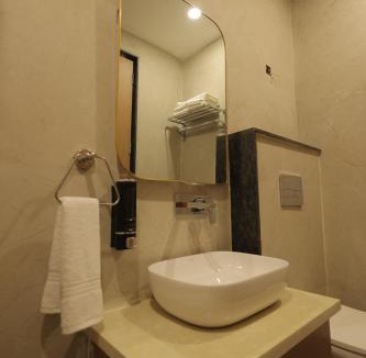 Haridwar Hotel | Hotel Sarovar Hill, 5 Min From Har Ki Pauri