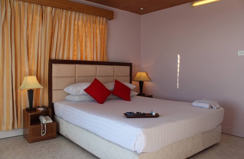 Cox's Bazar Hotel | Hotel Sea Crown