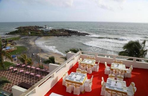Thiruvananthapuram Hotel | Hotel SeaRock Beach Resort Kovalam