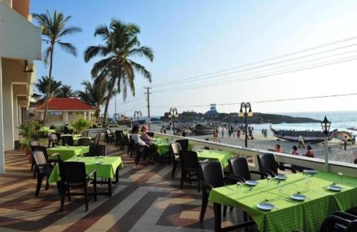 Thiruvananthapuram Hotel | Hotel SeaRock Beach Resort Kovalam