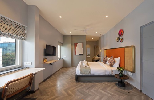 Madhapur Hotel | Hotel Serenity La Serene
