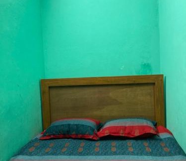 Dhaka Hotel | Hotel Shahin Residential Jatrabari