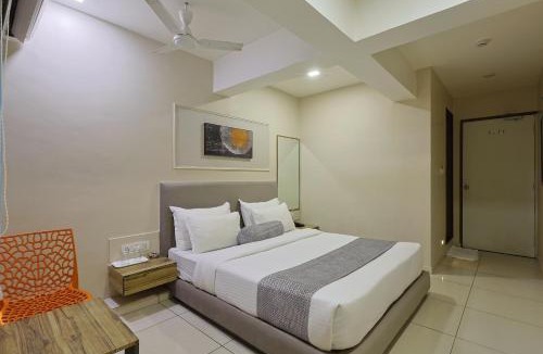 Bodakdev Hotel | HOTEL SHALIGRAM