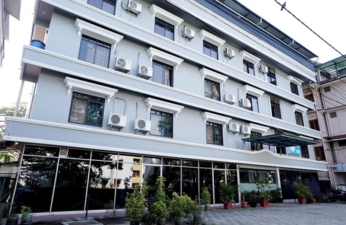 Ernakulam South Hotel | Hotel Shalimar Residency