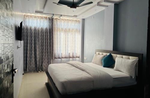 Amer Hotel | Hotel Sharma Palace