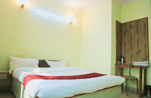 Mayapur Hotel | Hotel Shaurya By Sharma Online Solution Haridwar