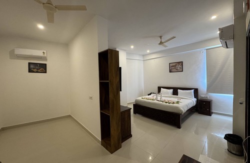 Udaipurwati Hotel | Hotel Shikaar Inn