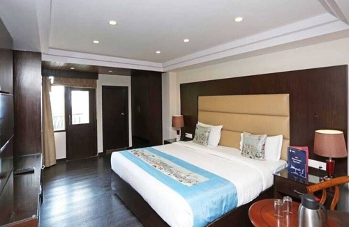 Bemloi Hotel | HOTEL SHIWALIK REGENCY