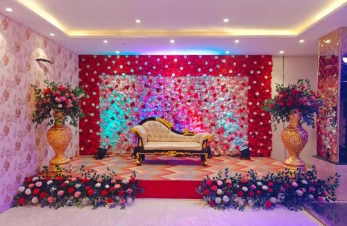 Pashim Vihar Hotel | Hotel Silver Saffron Paschim Vihar New Delhi