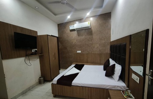 Panipat Hotel | Hotel Silver Star