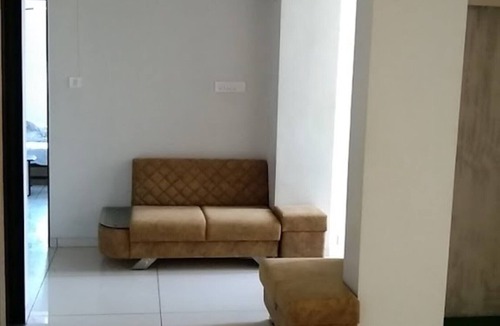 Bhavnagar Hotel | Hotel Sky Inn