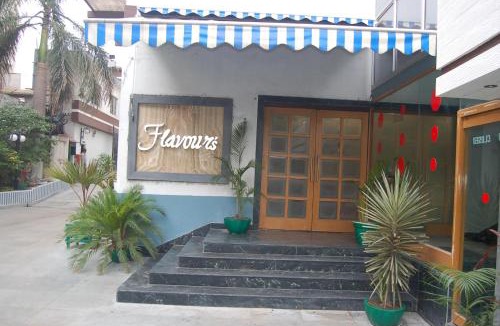 Dhanbad Hotel | Hotel Skylark