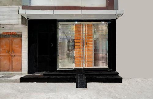 Delhi Hotel | Hotel Solaris Retreat By The Arrow