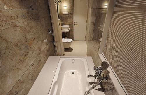 Thane West Hotel | Hotel Sonesta Suites Thane