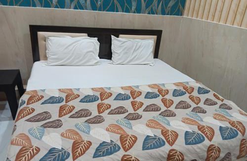 Haraiya Hotel | Hotel Sundaram Near Ram Mandir