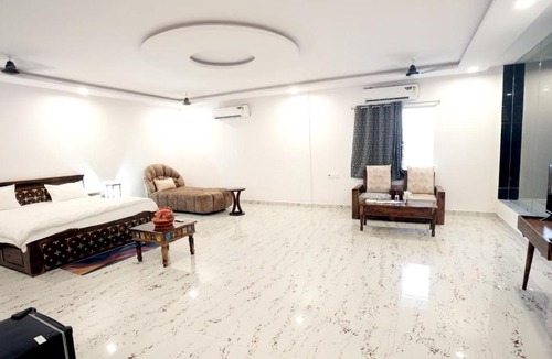 Seruna Hotel | Hotel Teja garden